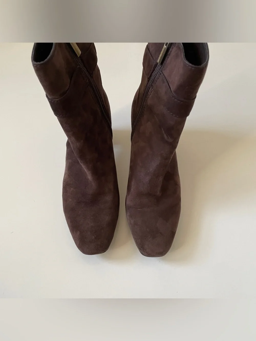 Bandolino Brown Suede Heeled Boots, Size 6 Leather Upper with Gold Accents - Picture 2 of 10